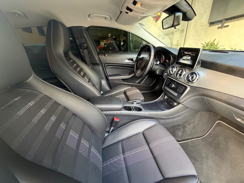 GLA 200 Advance 1.6/1.6 TB 16V Flex Aut. — foto 7