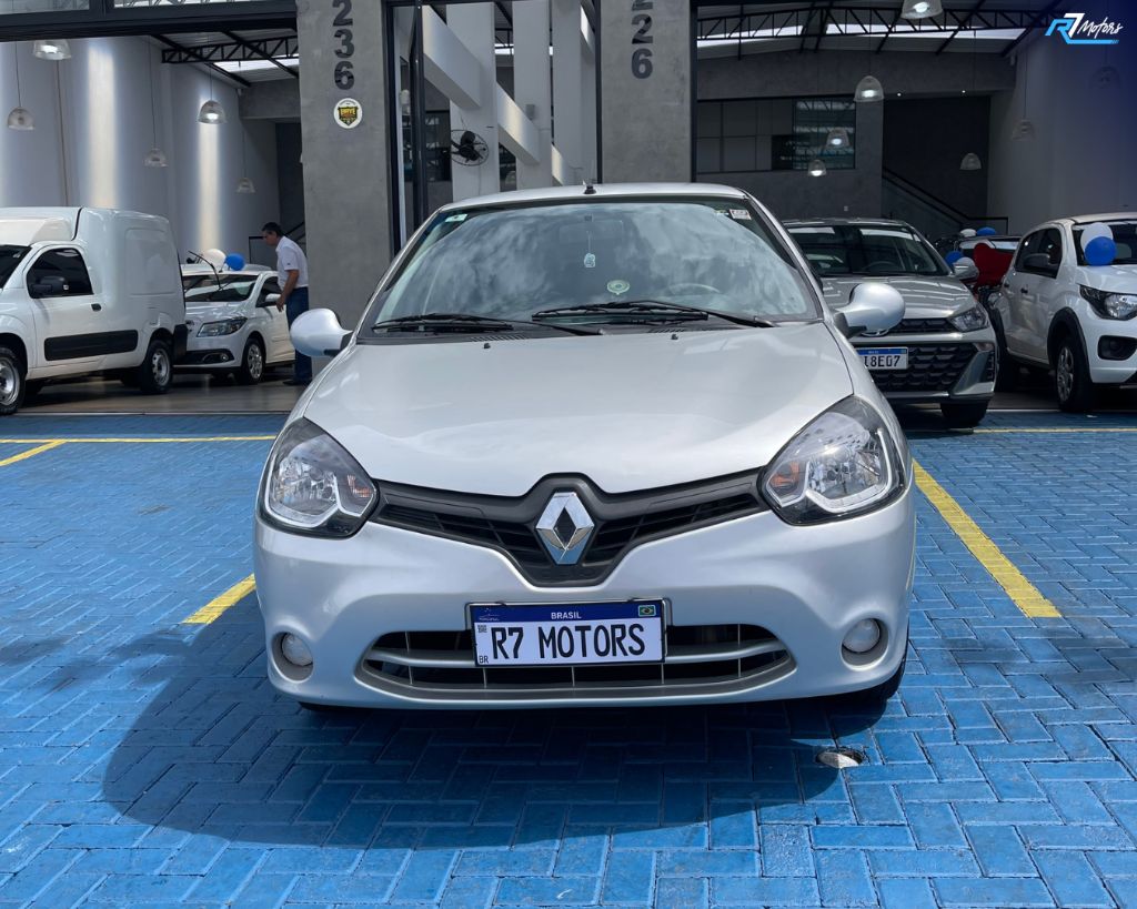 RENAULT CLIO 1.0 EXPRESSION 16V FLEX 4P MANUAL — foto 5