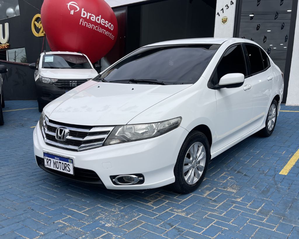 CITY Sedan LX 1.5 Flex 16V 4p Aut. — foto 1