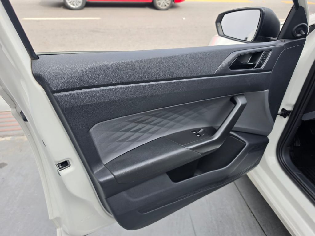 Polo Track 1.0 Flex 12V 5p — foto 10