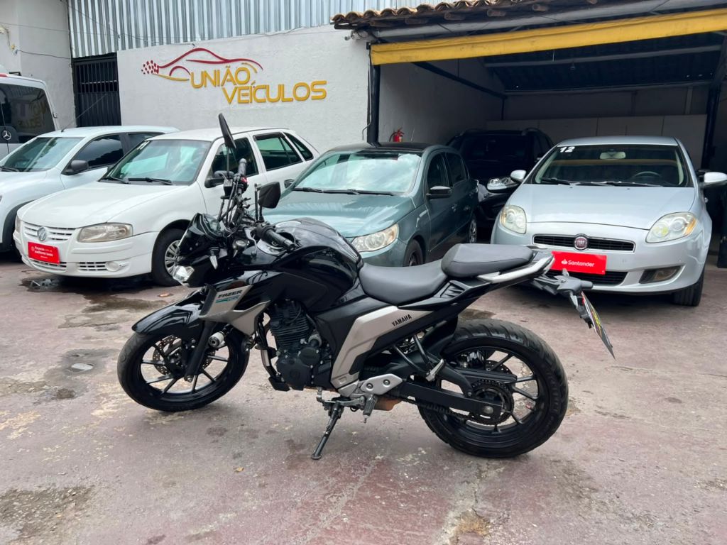 FZ25 250 FAZER FLEX — foto 8