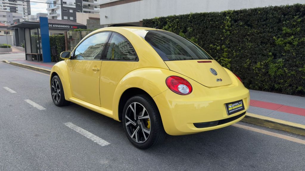 New Beetle 2.0 Mi Mec./Aut. — foto 3