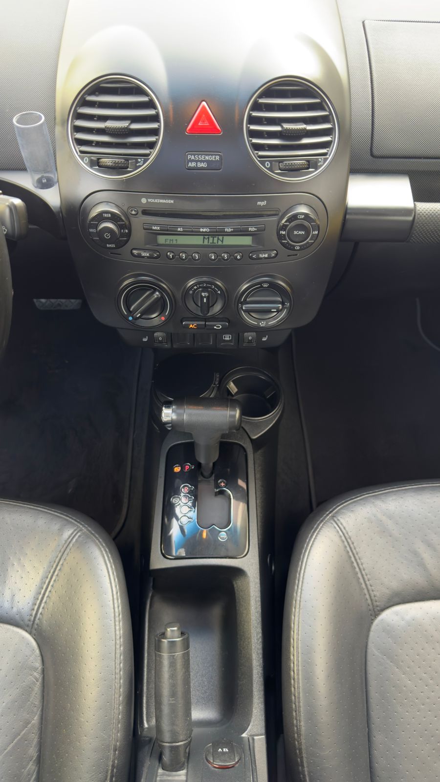 New Beetle 2.0 Mi Mec./Aut. — foto 18