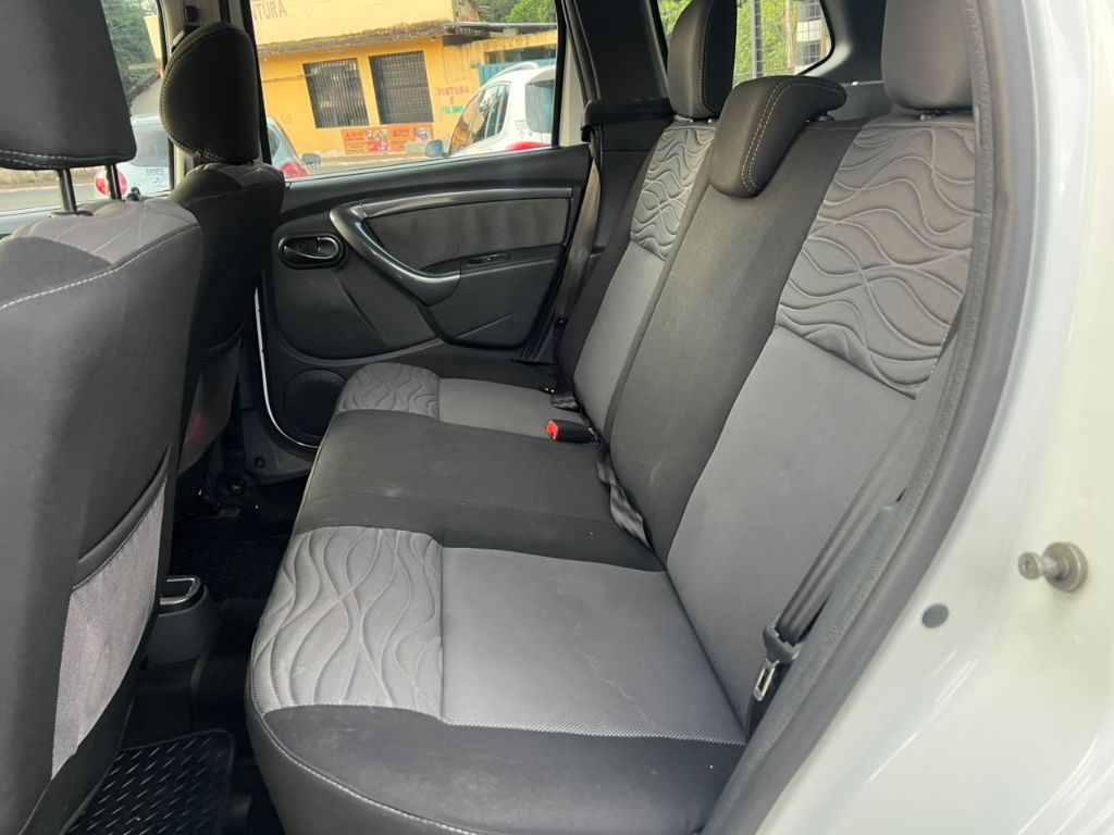 DUSTER Dynamique 2.0 Flex 16V Aut. — foto 10