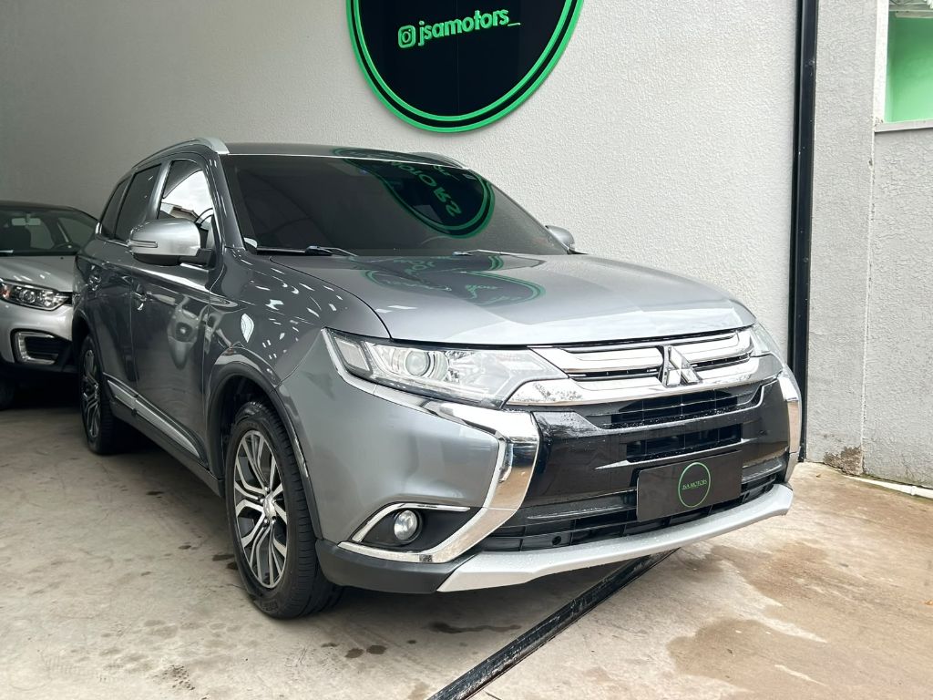 OUTLANDER 2.0 16V 160cv Aut. — foto 3
