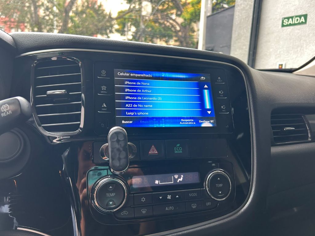 OUTLANDER 2.0 16V 160cv Aut. — foto 9