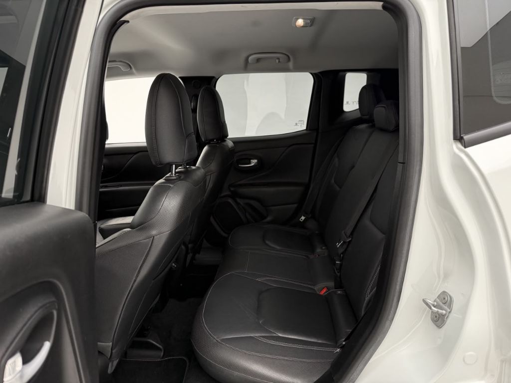 Renegade Long. T270 1.3 TB 4x2 Flex Aut. — foto 10