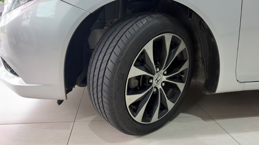 Civic Sedan LXR 2.0 Flexone 16V Aut. 4p