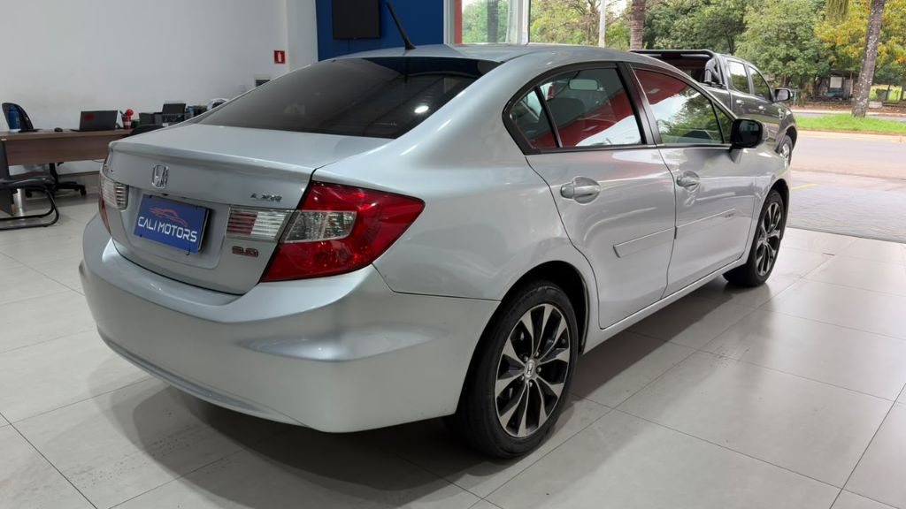 Civic Sedan LXR 2.0 Flexone 16V Aut. 4p