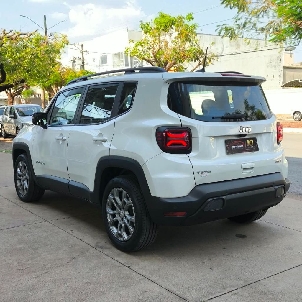 Renegade Long. T270 1.3 TB 4x2 Flex Aut. — foto 5