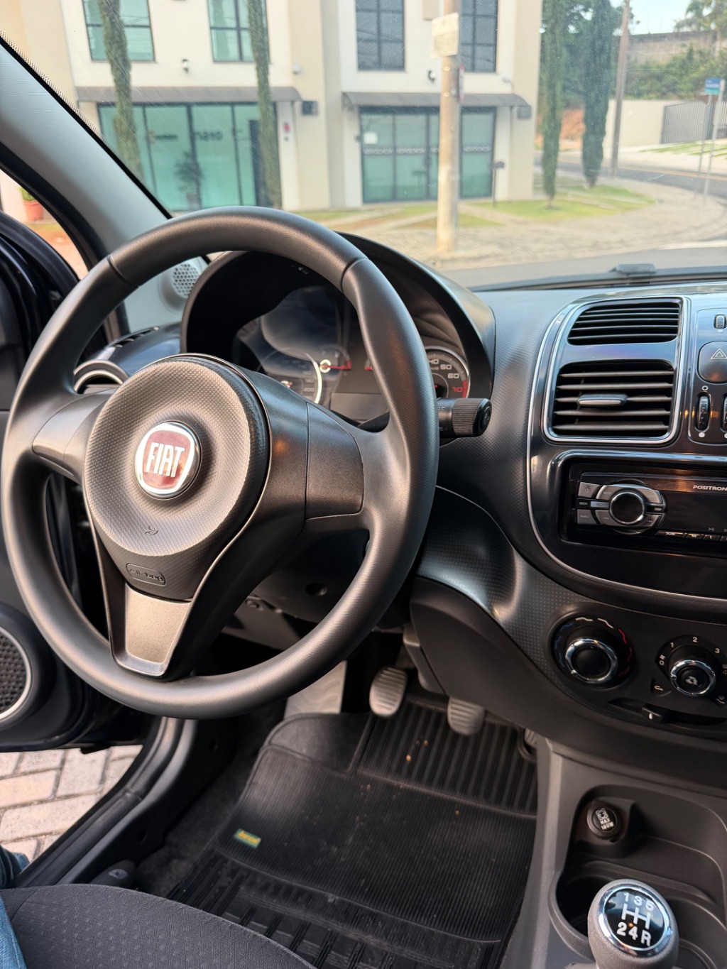 Grand Siena ATTRAC. 1.4 EVO F.Flex 8V — foto 4