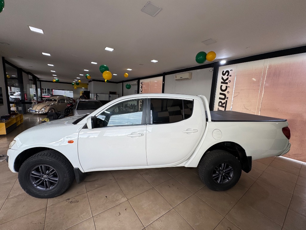 L200 Triton GL 3.2 CD TB Int. Dies. Mec. — foto 5