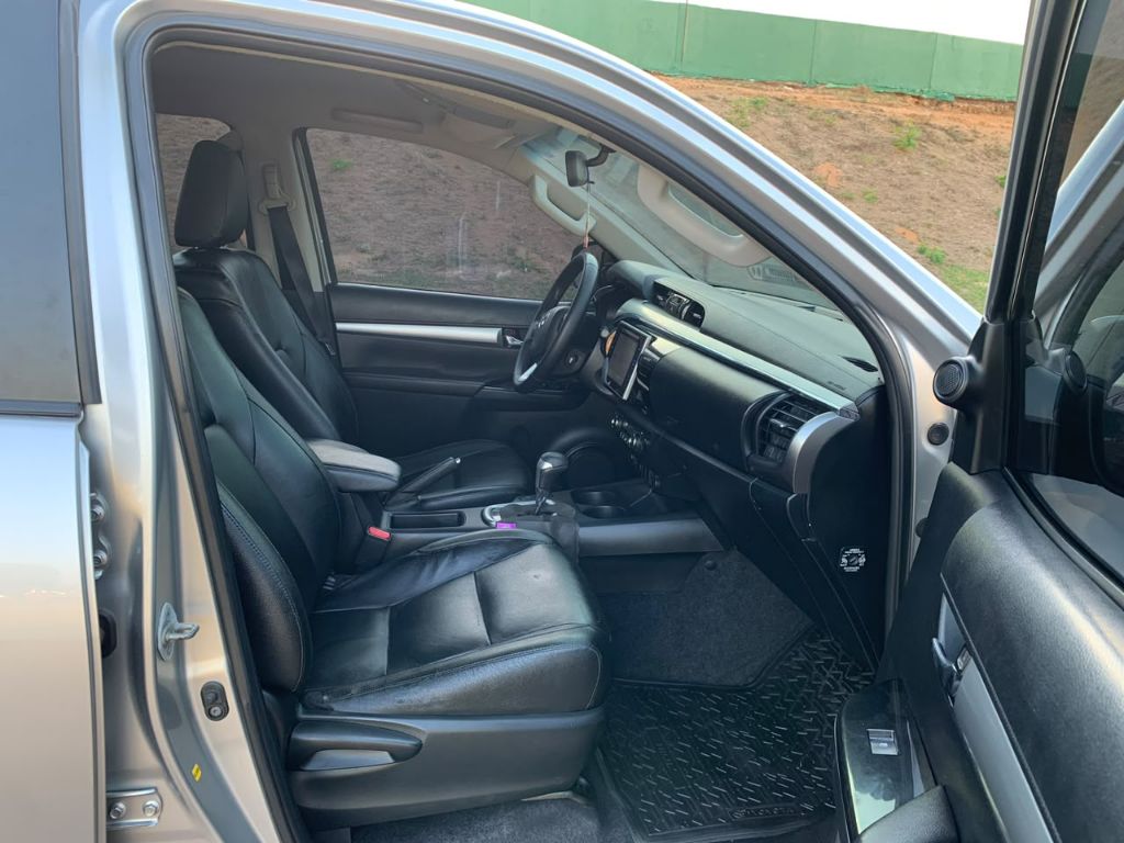 Hilux CD SRV 4x4 2.8 TDI Diesel Aut. — foto 13
