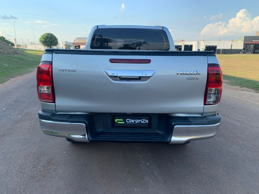 Hilux CD SRV 4x4 2.8 TDI Diesel Aut. — foto 14