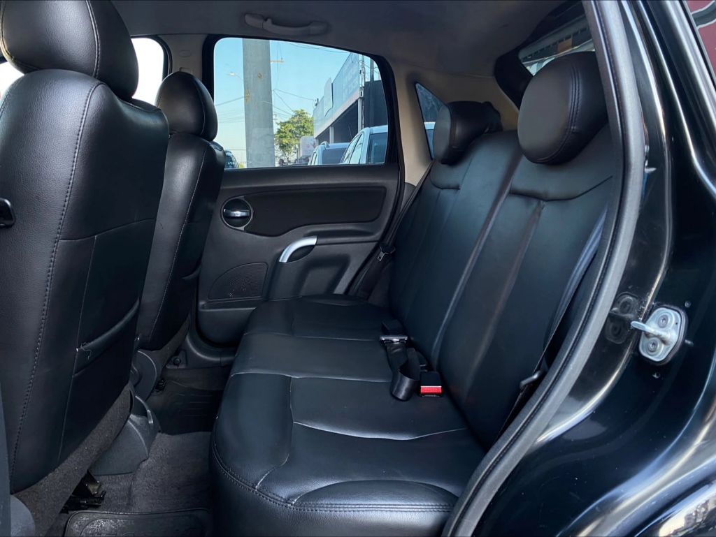 C3 Exclusive 1.4 Flex 8V 5p — foto 6