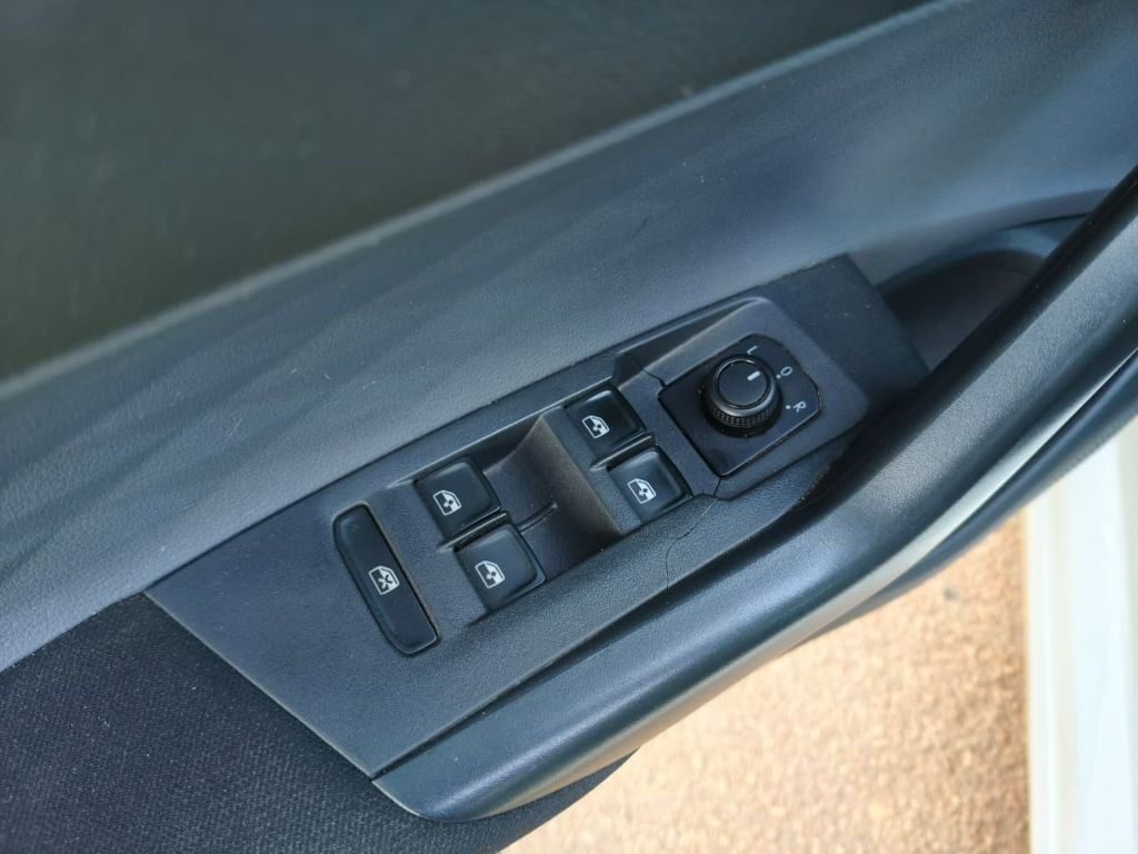 VIRTUS TSI 1.0 Flex 12V 4p Aut. — foto 3