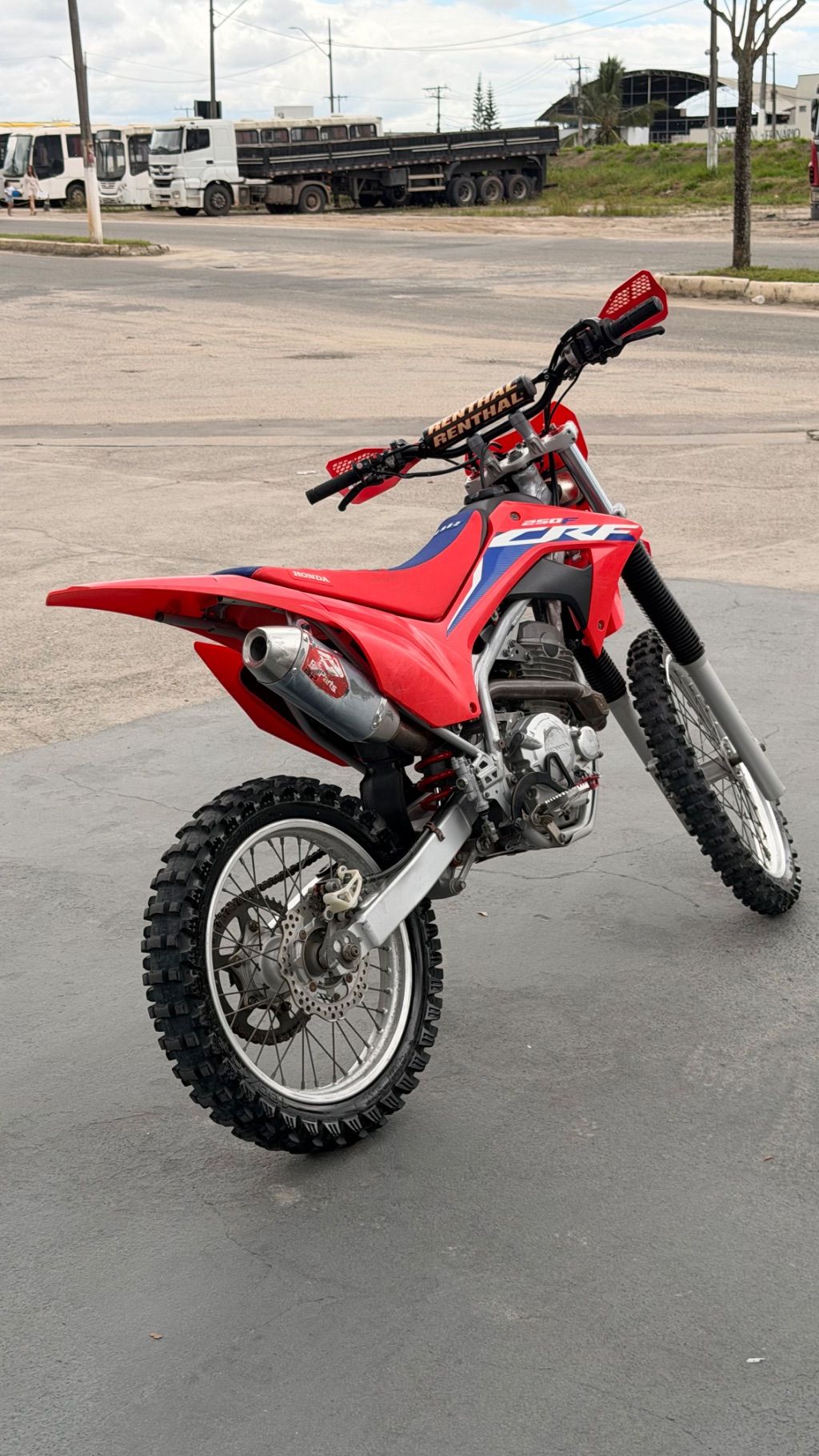 CRF 250 F — foto 3