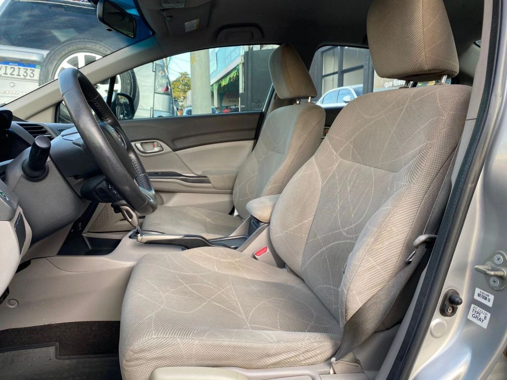 Civic Sedan LXS 1.8/1.8 Flex 16V Aut. 4p — foto 4