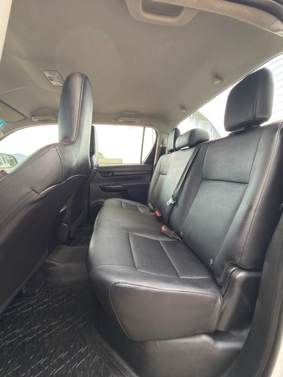 Hilux CD 4x4 2.8 Diesel Mec. — foto 7