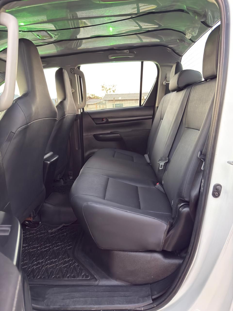 Hilux CD 4x4 2.8 Diesel Mec. — foto 9