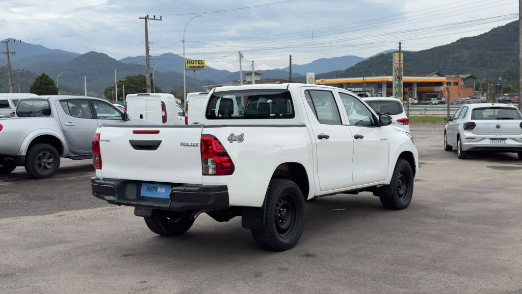 Hilux CD 4x4 2.8 Diesel Mec. — foto 5