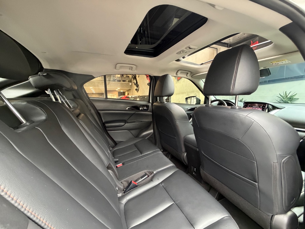 Eclipse Cross HPE-S 1.5 16V AWC TB 165cv Aut. — foto 10