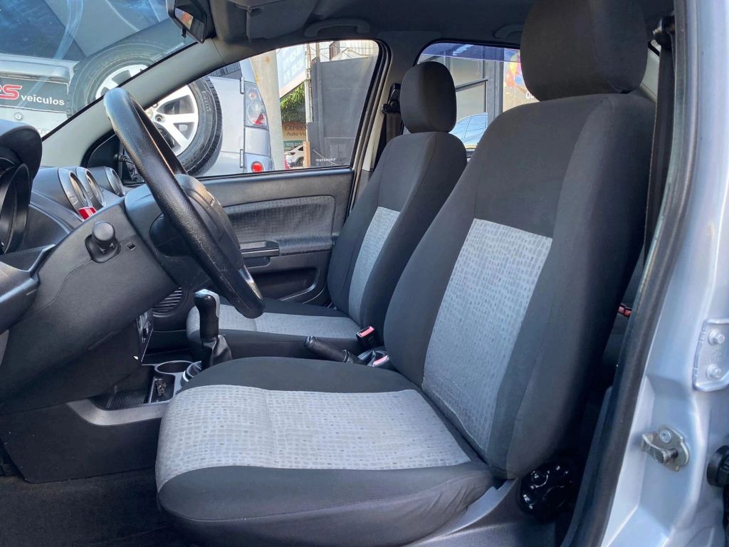 Fiesta 1.6 16V Flex Mec. 5p — foto 10