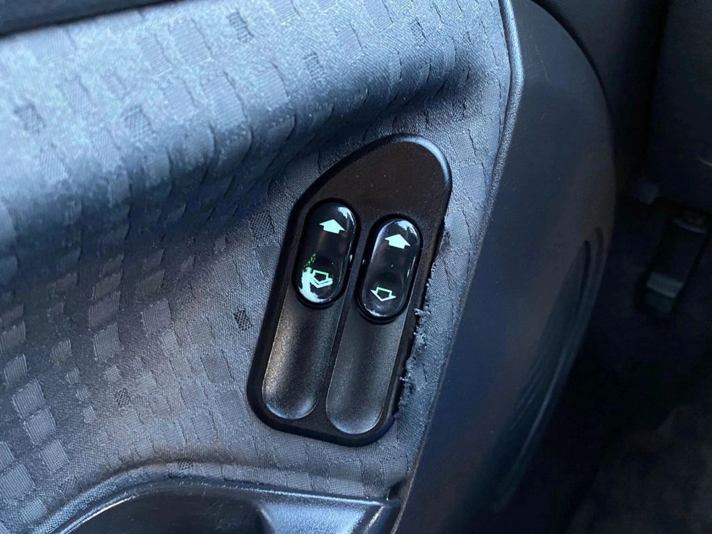 Fiesta 1.6 16V Flex Mec. 5p — foto 9