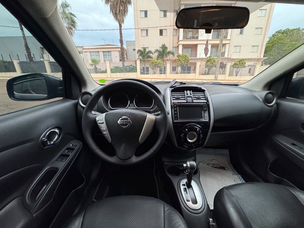 VERSA UNIQUE 1.6 16V FlexStart 4p Aut. — foto 7