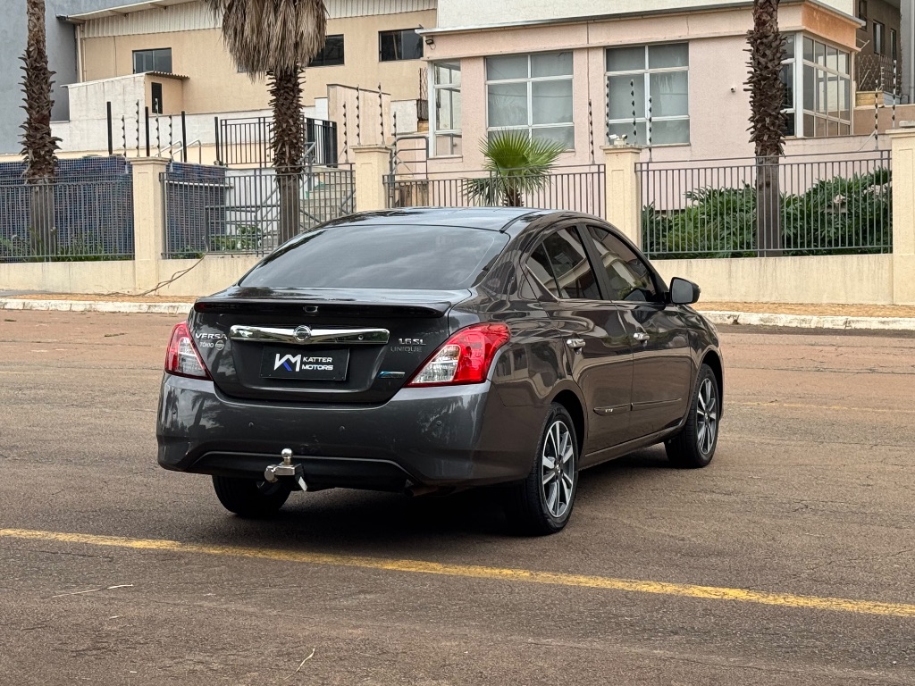 VERSA UNIQUE 1.6 16V FlexStart 4p Aut. — foto 5