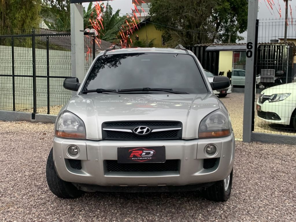 Tucson 2.0 16V Mec. — foto 2