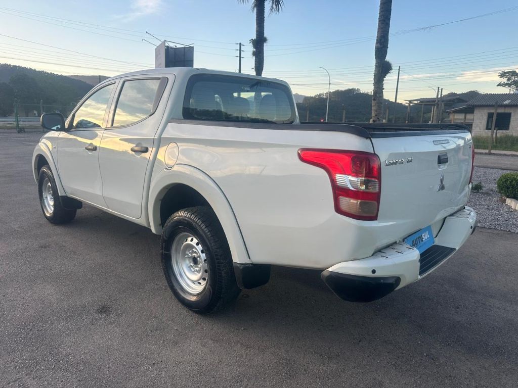 L200 TRITON SPO GL — foto 3