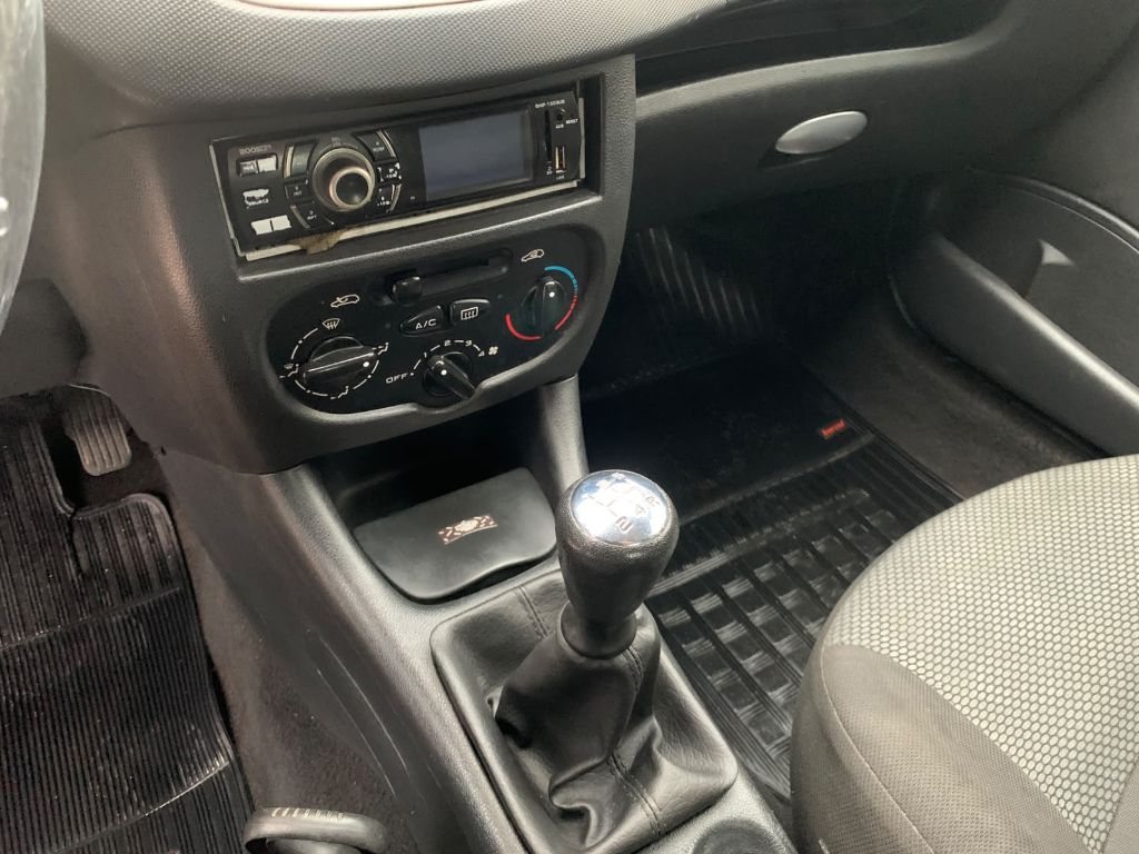 207 XR 1.4 Flex 8V 5p — foto 9