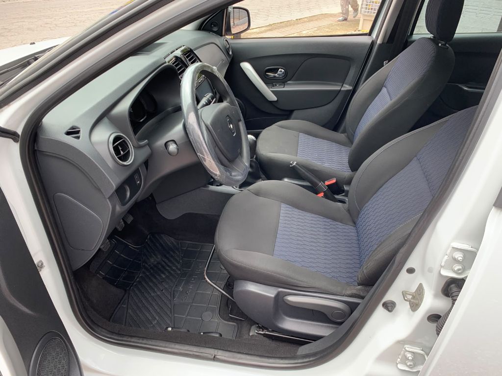 SANDERO Expression Hi-Power 1.6 8V 5p — foto 7