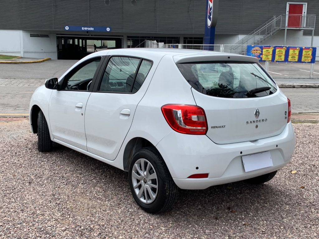SANDERO Expression Hi-Power 1.6 8V 5p — foto 6