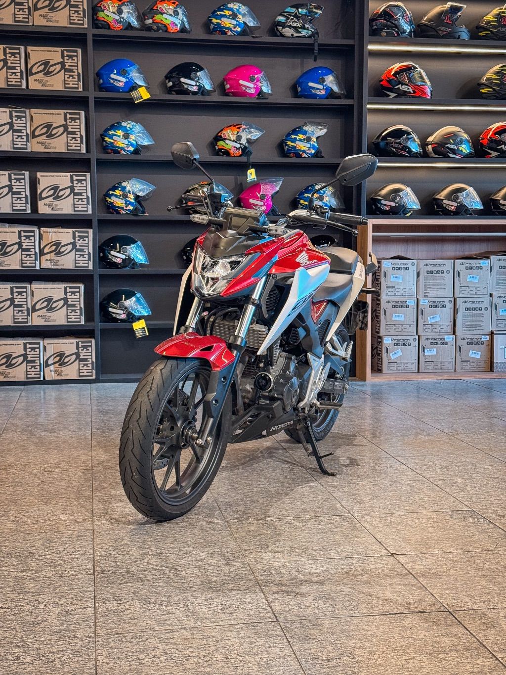 CB 300F Twister Flex — foto 2