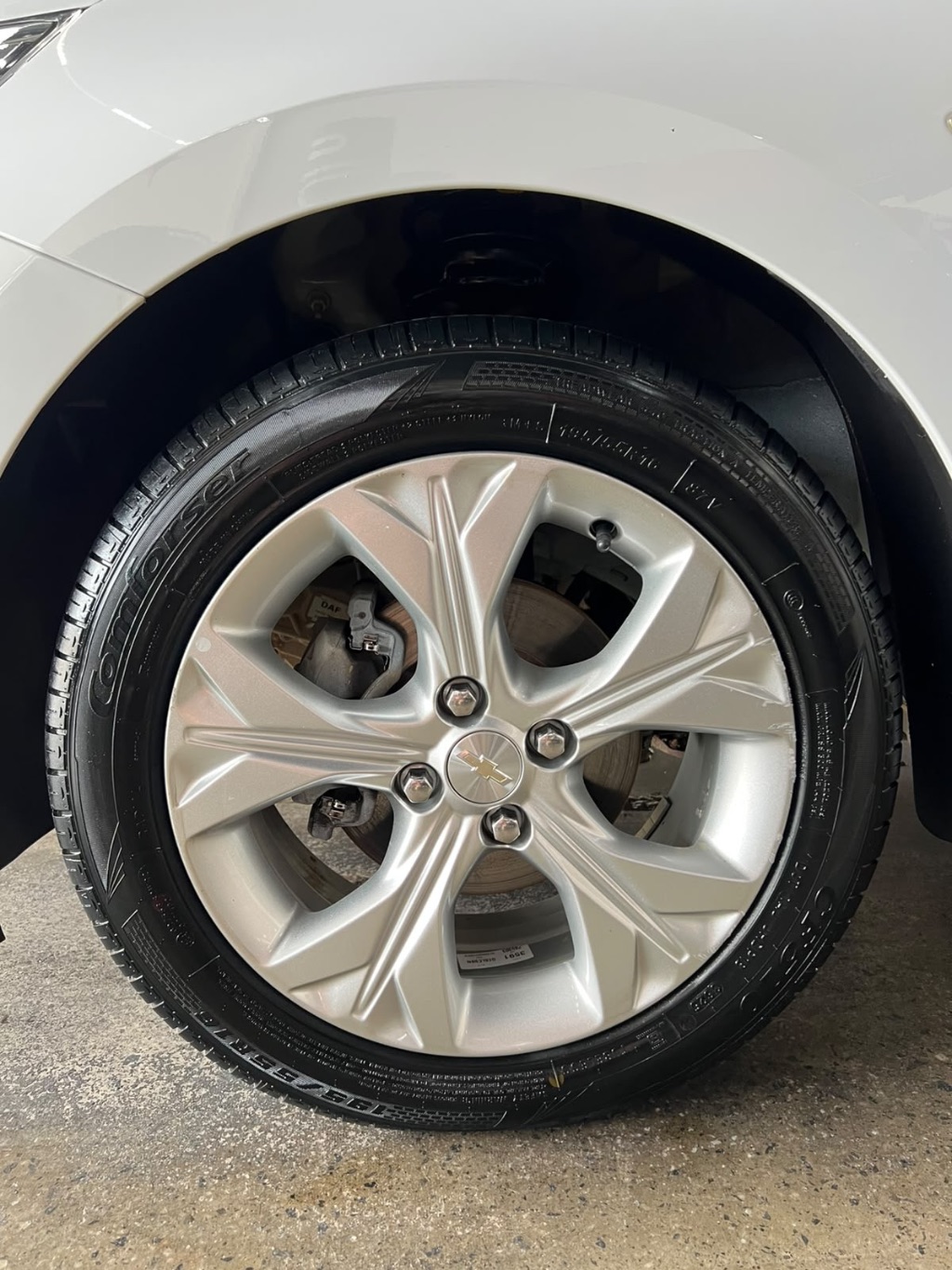 ONIX HATCH LTZ 1.0 12V TB Flex 5p Mec. — foto 3