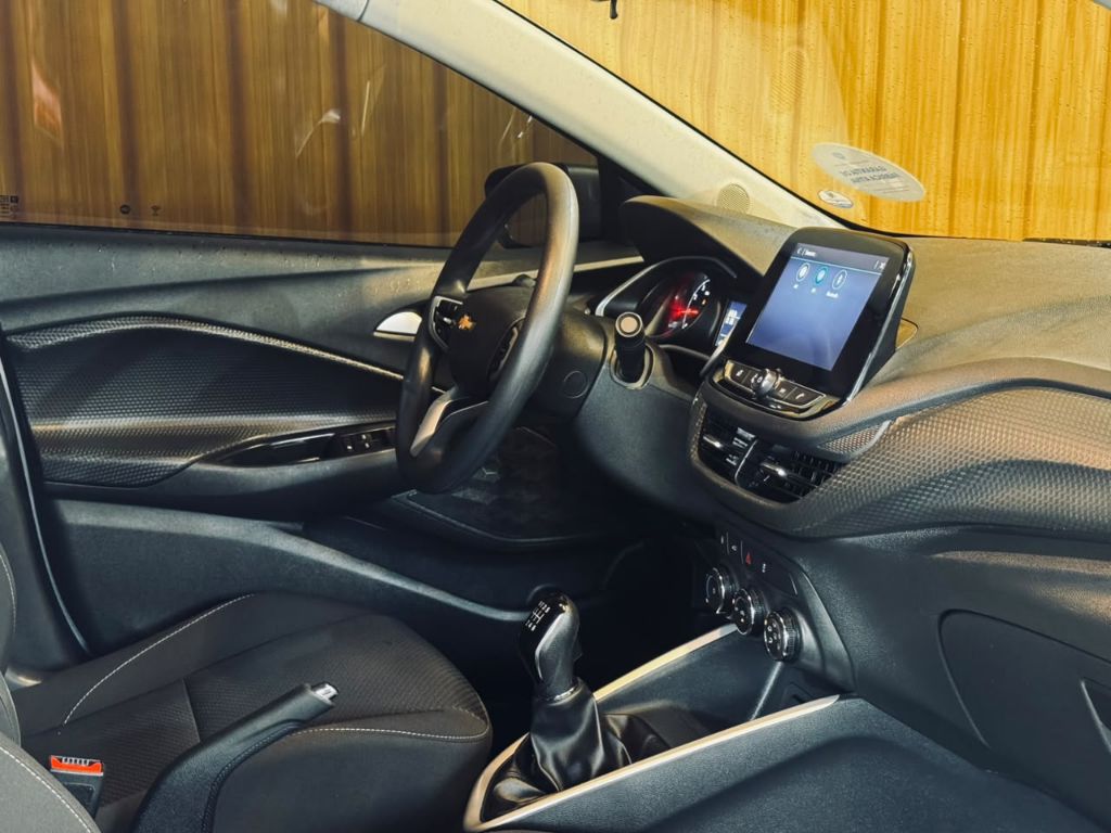 ONIX HATCH LT 1.0 12V Flex 5p Mec. — foto 2