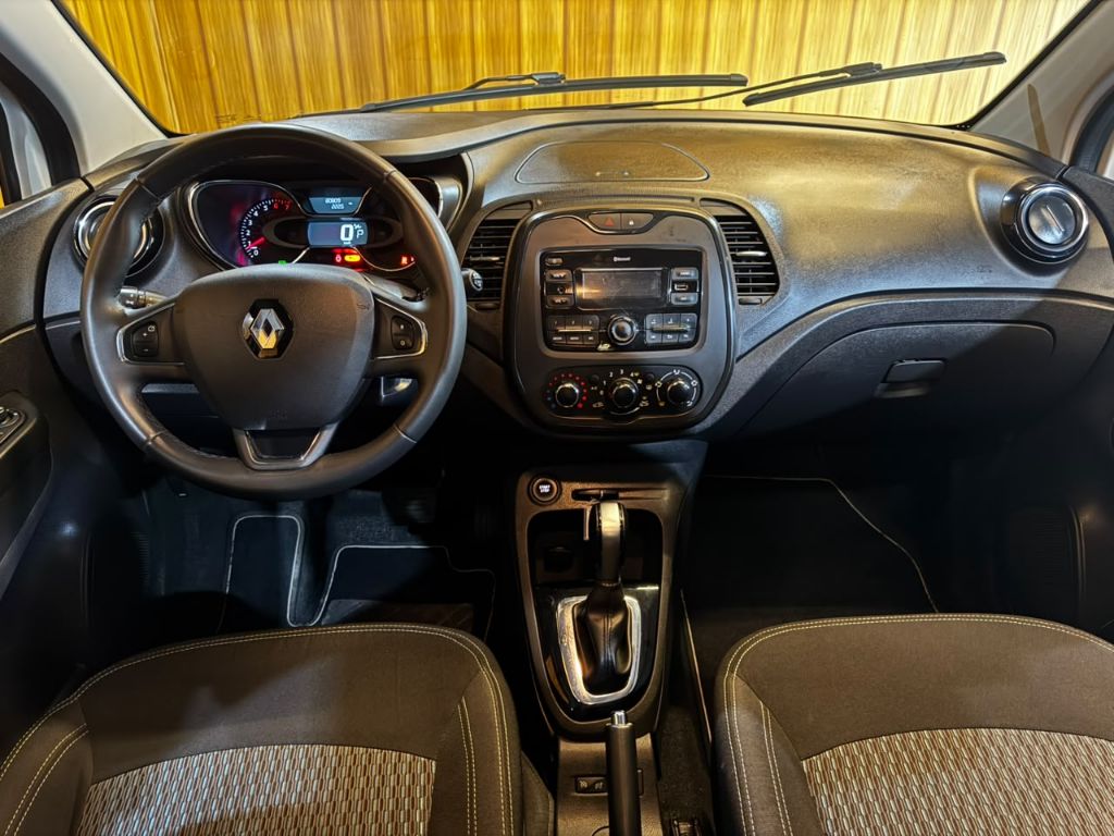 CAPTUR Life 1.6 16V Flex 5p Aut. — foto 9