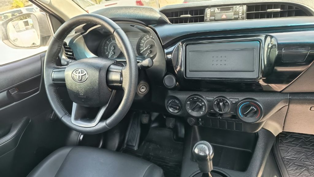 Hilux CS 4x4 2.8 TDI Diesel Mec. — foto 9