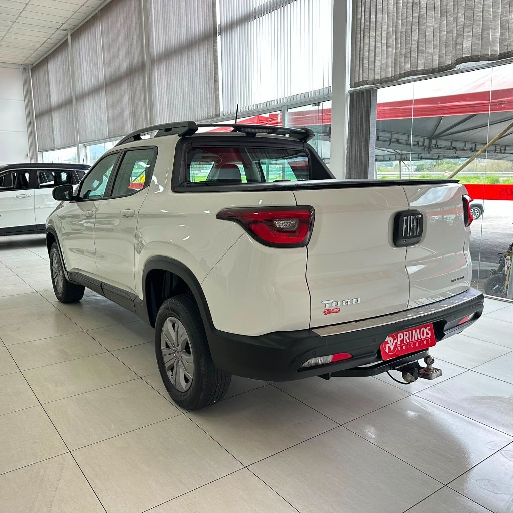 Toro Freedom 2.0 16V 4x4 TB Diesel Aut. - foto 6