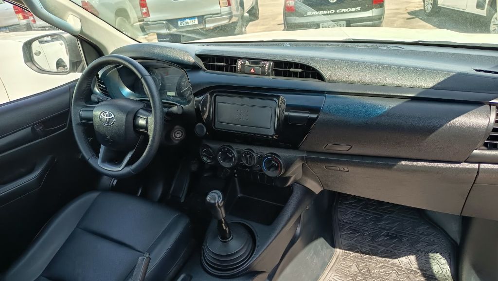 Hilux CS 4x4 2.8 TDI Diesel Mec. — foto 8