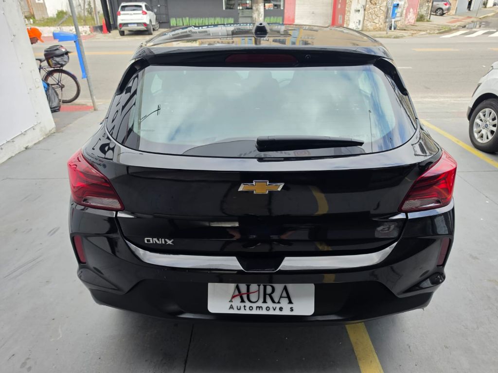 ONIX HATCH LT 1.0 12V Flex 5p Mec. — foto 5