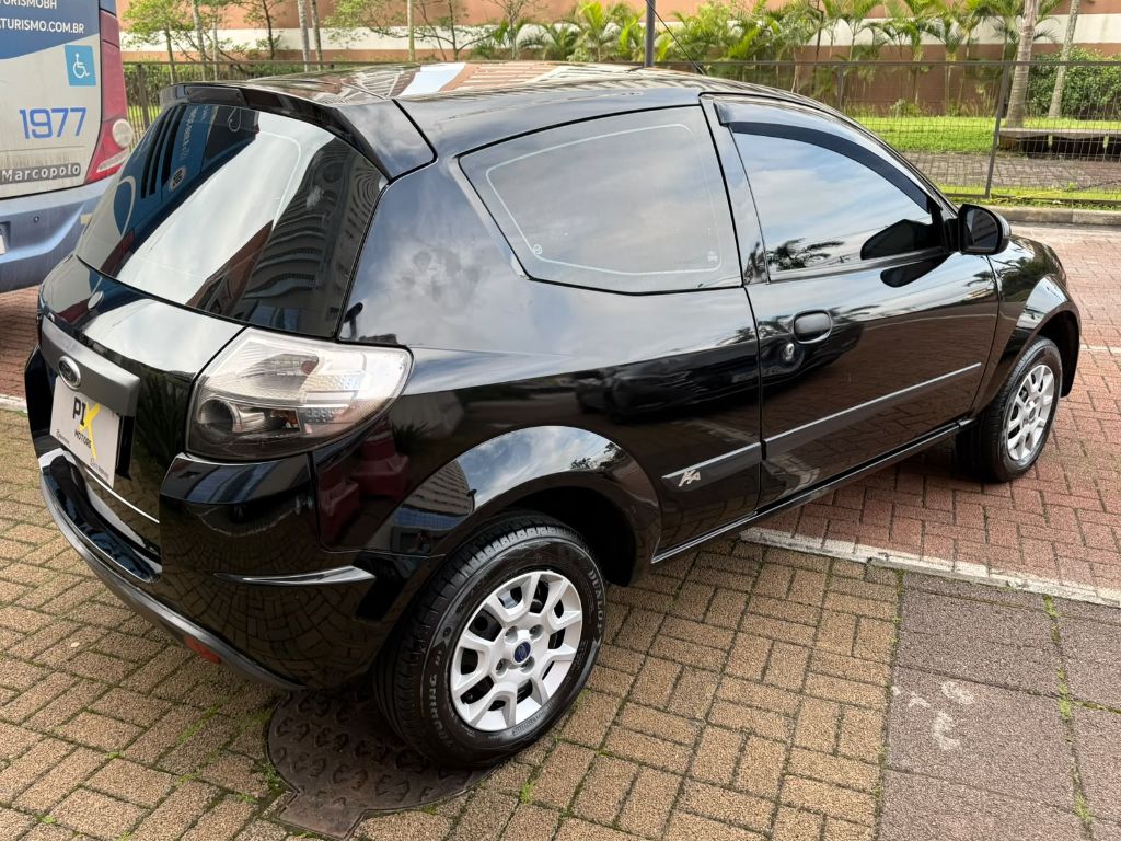 FORD KA 1.0  — foto 10