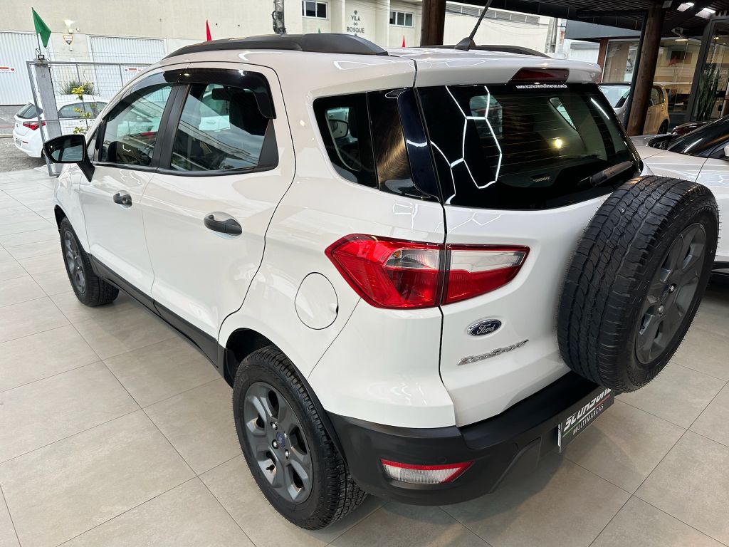 EcoSport FREESTYLE 1.5 12V Flex 5p Mec. — foto 5