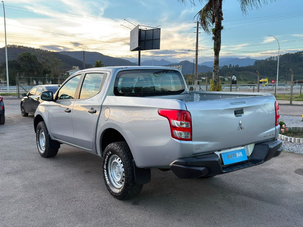 L200 TRITON SPO GL — foto 3
