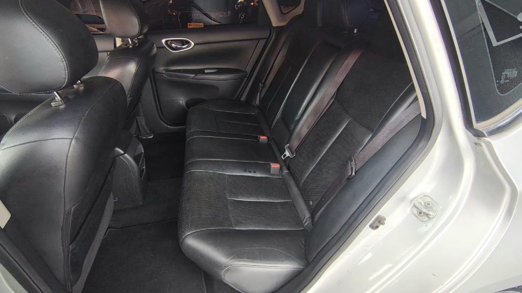 Sentra SL 2.0/ 2.0 Flex Fuel 16V Aut. — foto 9