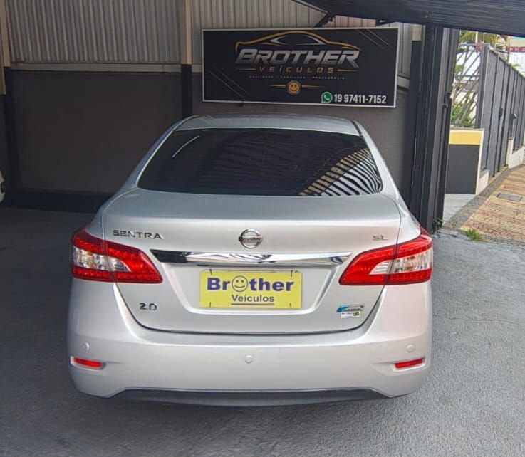 Sentra SL 2.0/ 2.0 Flex Fuel 16V Aut. — foto 6