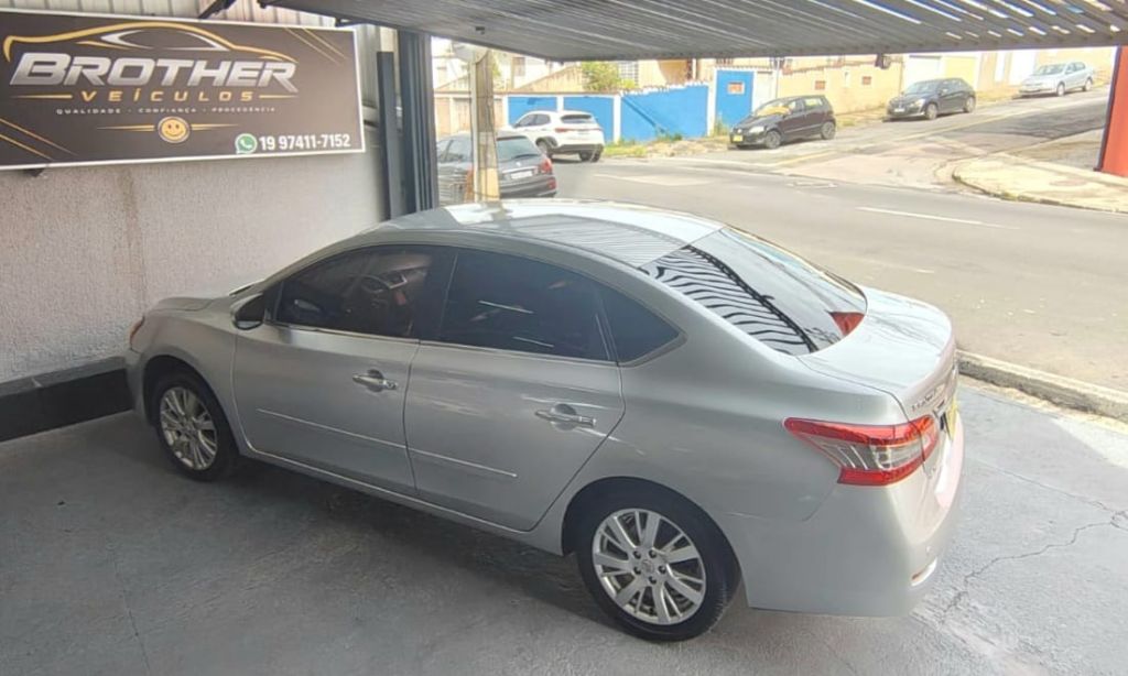 Sentra SL 2.0/ 2.0 Flex Fuel 16V Aut. — foto 5