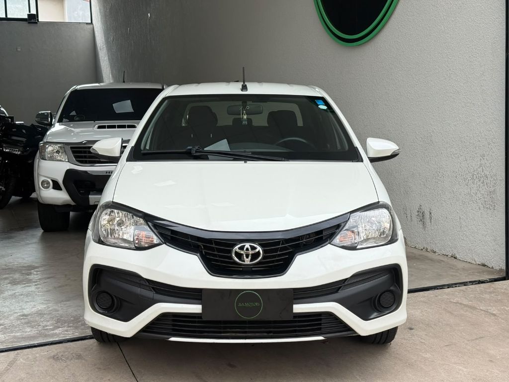 ETIOS X Plus Sedan 1.5 Flex 16V 4p Aut. — foto 3
